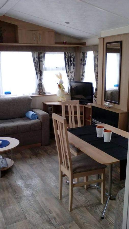 Luxe Vakantiechalet Met Omheinde Tuin Bredene 6Pers Eksteriør billede